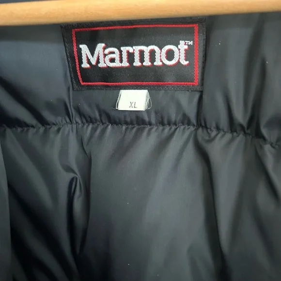 Marmot Purple Ski & Snowboard Jacket - Picture 2 of 5